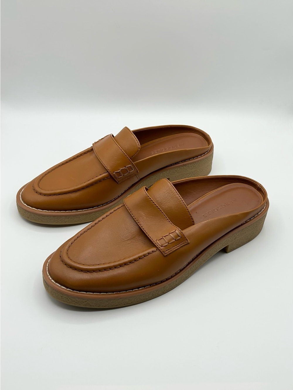 Aerosoles Cognac Tan Leather Slip On Mules Loafers Women’s Size 8.5